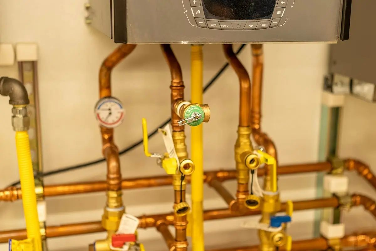 Licensed technician providing Emergency Plumbing for a homeowner in Eglin AFB